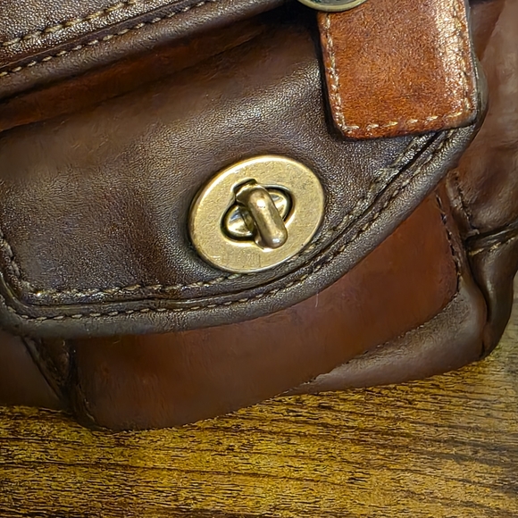 Coach Legacy 65th 11128 Rich Saddle Patina - Picture 11 of 14